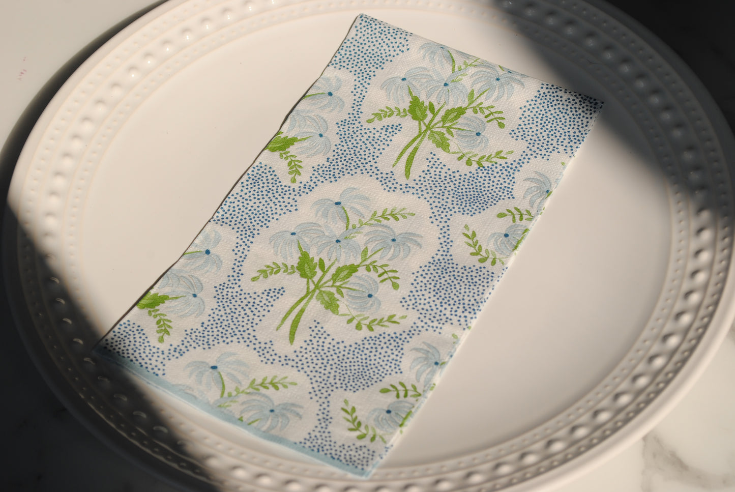 Mothers Floral - Cloth Feel Disposable Napkins