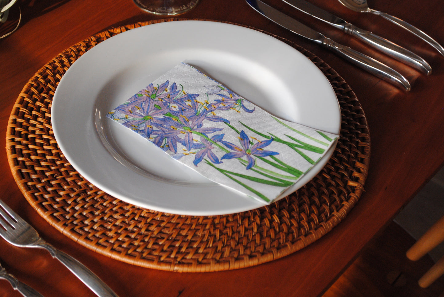 50 Agapanthus Purple Floral Guest Napkins