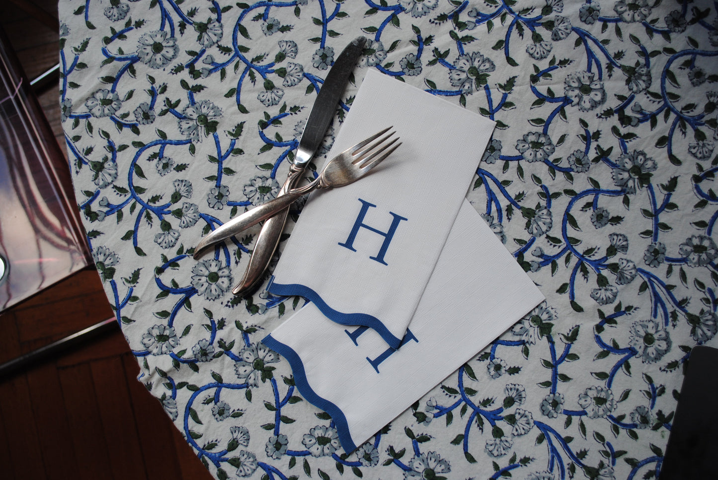 H Initials Letter Monogram Paper Napkins - Blue and White Scalloped